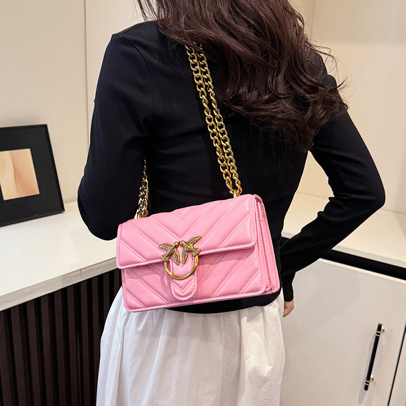 Swallow bag Feiyan kettingtas  - Luxury Quilted Bags recensie en prijs